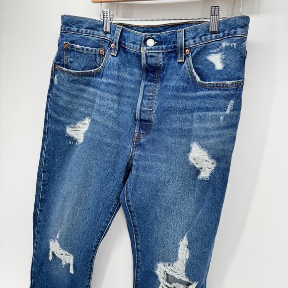 Levi's 501 Jeans Mens 32x30 (33x30 ACTUAL) Distressed Button Fly Blue Denim - Picture 6 of 13